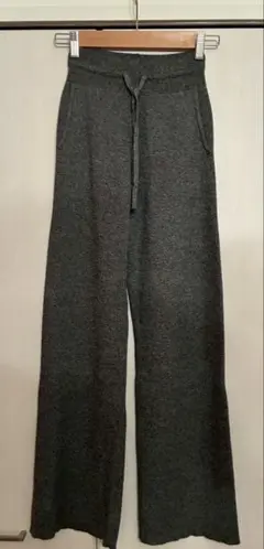 【UNIQLO】ウォッシャブルニットリブパンツ