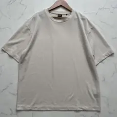現行 BOSS オーバーサイズ メンズ 半袖Tシャツ M ベージュ クルーネックのサムネイル