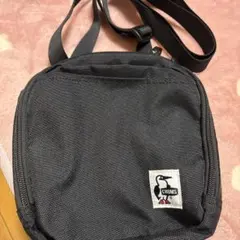 CHUMS ブラック ショルダーバッグ