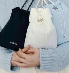 emmi☆新品限定サコッシュ