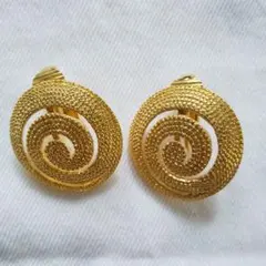 ゴールド スパイラル イヤリング