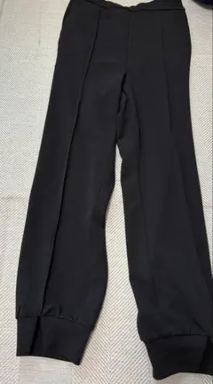 ブラック スラックス