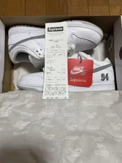 Supreme Nike SB Dunk Low Pro ホワイト 94