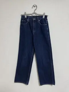 UNIQLO ダークブルー ストレートデニム 23（58.5㎝）