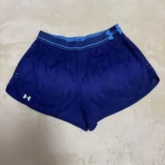 Under Armour ネイビーショートパンツ