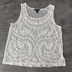 FOREVER 21 シアー刺繍タンクトップ ホワイト M 新品未使用のサムネイル