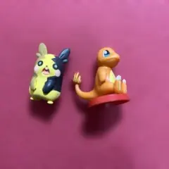 ポケモン　モルペコ　フィギュア＆チョコエッグ　ヒトカゲ