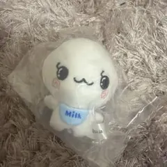 しずくちゃん ふわふわぬいぐるみ　キーホルダー　ガチャガチャ　みるみるちゃん