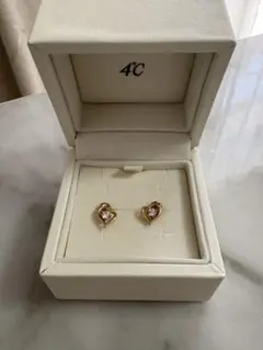 4℃ ハート型 ゴールド イヤリング