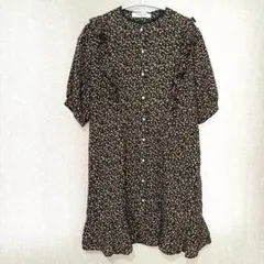 美品✦ems excite フリルシャツワンピース M 黒花柄のサムネイル