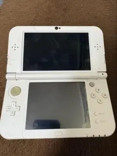 ホワイト New 3DS LL 本体　(タッチペン、充電器なし)