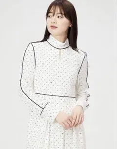 Item thumbnail for item 967b67fe-0b2e-4999-b210-6528e423d83b