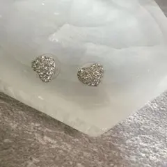 Swarovski ハート型 ラインストーン ピアス 両耳用