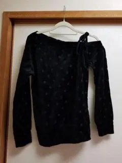 ONE AFTER ANOTHER NICE CLAUP 肩見えアシメトップス