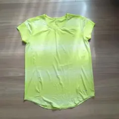 ティゴラ　トレーニングウェア　トップス　半袖　Oサイズ