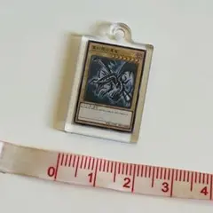 遊戯王　アクリル　チャーム　1点