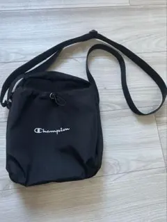 Champion ブラック ショルダーバッグ
