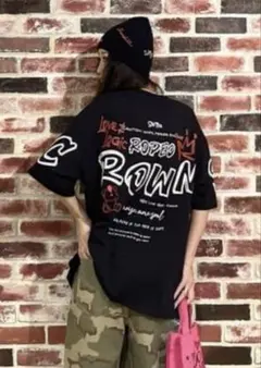 ロデオクラウンズ 【UNISEX】Graffiti プリントTシャツ（Ｌ）のサムネイル