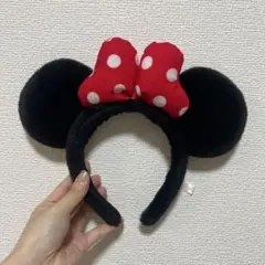 Item thumbnail for item 50be4b2d-5c3f-4178-978d-7c27a8174c87