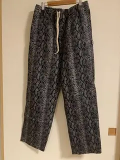 STUSSY スネークパターン ストレートデニムのサムネイル