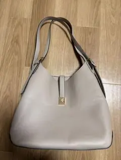 kate spade デコ　ショルダーバッグ レザー グレージュ 大容量 正規品