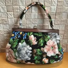 ビーズバッグ　vintage　ビーズ刺繍　パーティ　昭和レトロ　　花柄