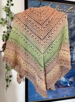 冬のお洒落アイテムに是非オススメ！！三角ショール！ストール！結婚式やパーティに！