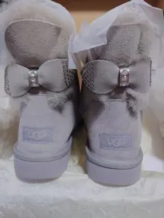【新品】UGG SPARKLE BOW MINI リボン付ムートンブーツ25cm
