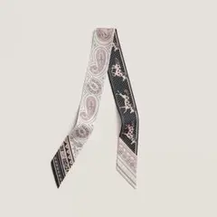 ⭐︎新品・未使用⭐︎エルメスHERMES ツイリー シュバルドクール