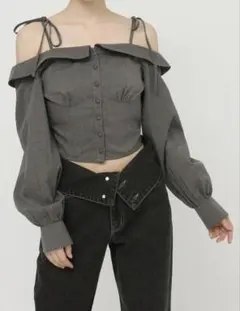 EATME リボンショルダーオフショルブラウスのサムネイル