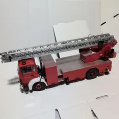イタレリ 1/24 イヴェコマギルス はしご車 ジャンク ほぼ完成品のサムネイル