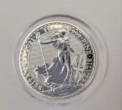 2023 ブリタニア 銀貨 1オンス .999純銀 コインケース付き - メルカリ