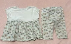 UNIQLO　PAUL&JOE　花柄Tシャツ&レギンス(7分丈)セット　90cm