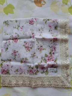 ピエール・カルダン　pierre cardin　ハンカチ　綿100%　大判