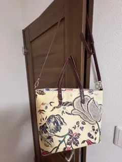 トリーバーチ　難あり