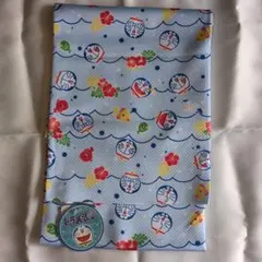 ドラえもん　吸水冷感カットクロス　水色
