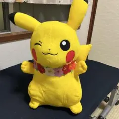 【002】ピカチュウ めちゃでかサマースタイルピカチュウぬいぐるみ