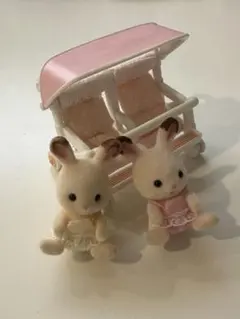 シルバニアファミリー ウサギの赤ちゃん 2人乗りベビーカー付き