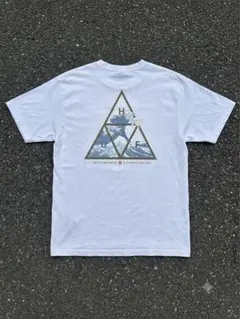 HUF ハフ 半袖 Tシャツ 葛飾北斎 ストリートサーフ 浮世絵　白のサムネイル