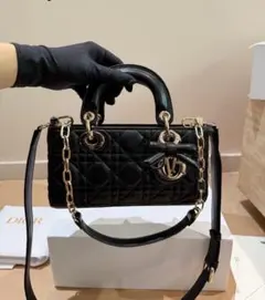 ブラック キルティング ハンドバッグ.04