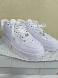 NIKEナイキAF1エアフォース1ロー ホワイト