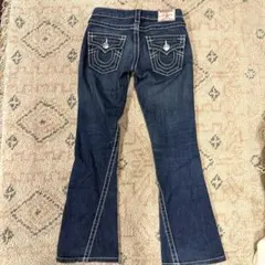 True religion トゥルーレリジョン ローライズ ブーツカットデニム