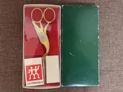 Feine Gesellschaft（High Society） 木製一輪刺し - メルカリ