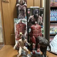 進撃の巨人 一番くじ　巨大樹の森　女型の巨人　獣の巨人　超大型巨人　フィギュア