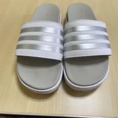 アディダスサンダル26.5センチ