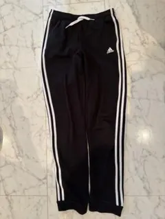 アディダス スエット