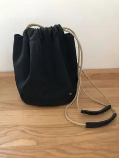 ドローストリングバッグ