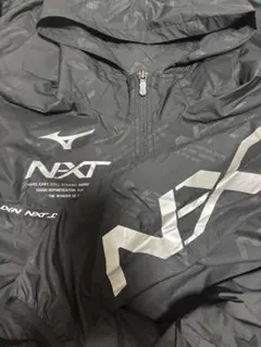 美品　MIZUNO NEXT ウィンドブレーカーセット　上Ｌサイズ・下XLサイズ