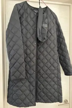 ユニクロ　パフテックキルティングコート　ブラック