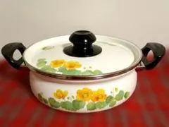 昭和レトロ ホーロー両手鍋 20cm レトロポップ 花柄 北欧風 琺瑯鍋